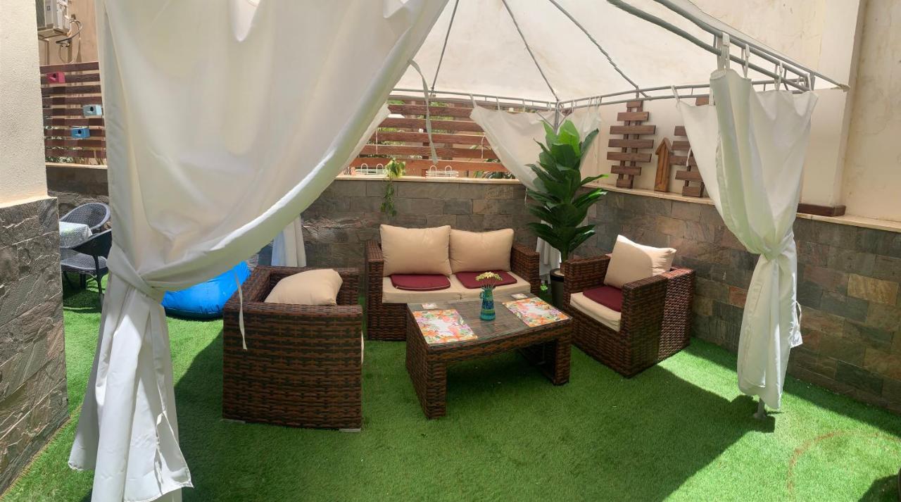 Apartment With A Private Garden In New Kairo Exterior foto